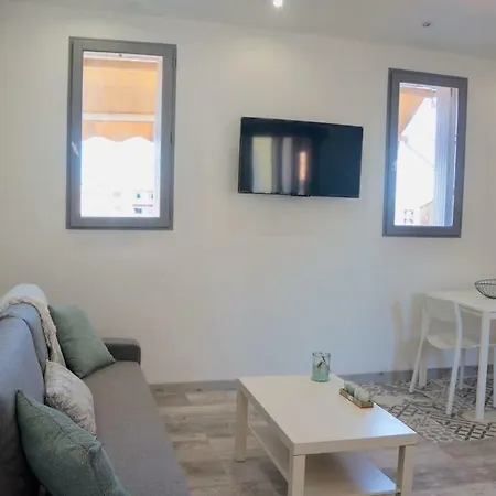 Les Joutes Royales Appartement *