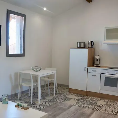 Les Joutes Royales Appartement *