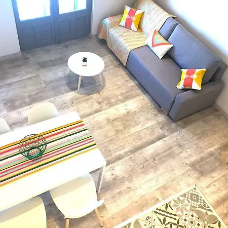Les Joutes Royales Appartement *